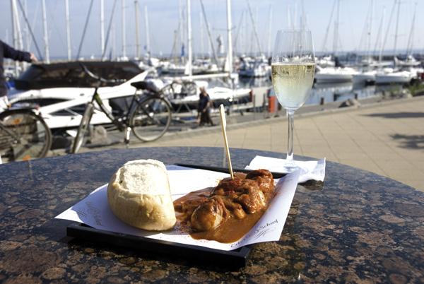 Gehse inne Stadt, wat macht dich da satt … 'ne Currywurst!