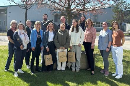 Rostock News: „Girls‘Day“: Ministerin Bernhardt präsentiert Berufe auf Roadshow