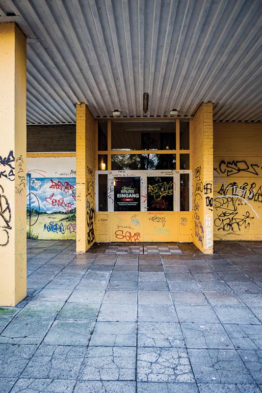 Rostock Heimathafen: Zwischen Baumängeln und Bedeutungslosigkeit