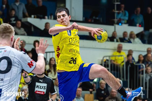 Rostock News: HC Empor verlängert Vertrag mit Eigengewächs Alexander Schütze