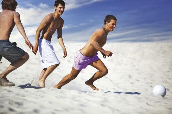 ACTIVE BEACH in WARNEMÜNDE