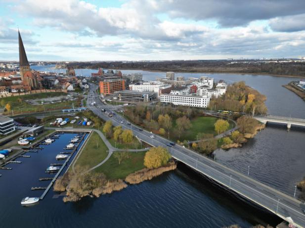 Machbarkeitsstudie zur Vorpommernbrücke empfiehlt den Neubau von zwei Teilbauwerken