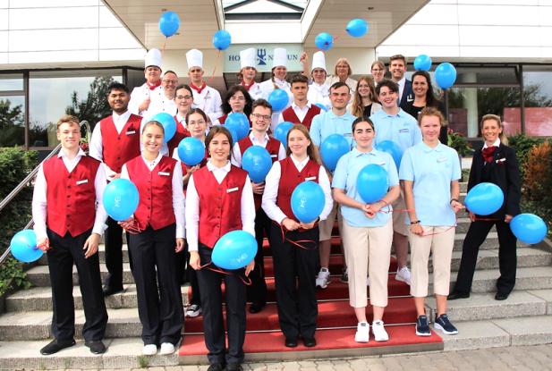 Warnemünder Hotel Neptun begrüßt 20 Auszubildende