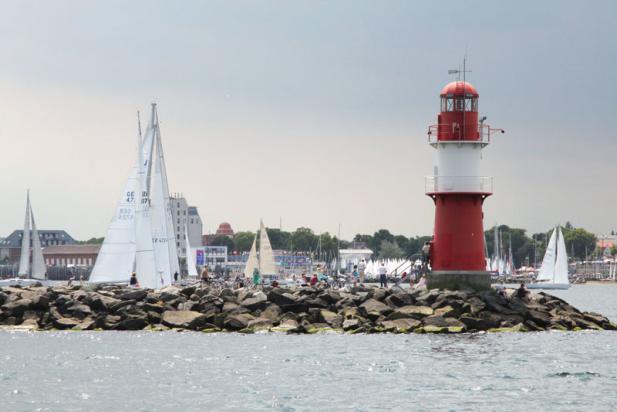 Rostock Min Warnemünn: Auftakt für einen Sommer am Meer
