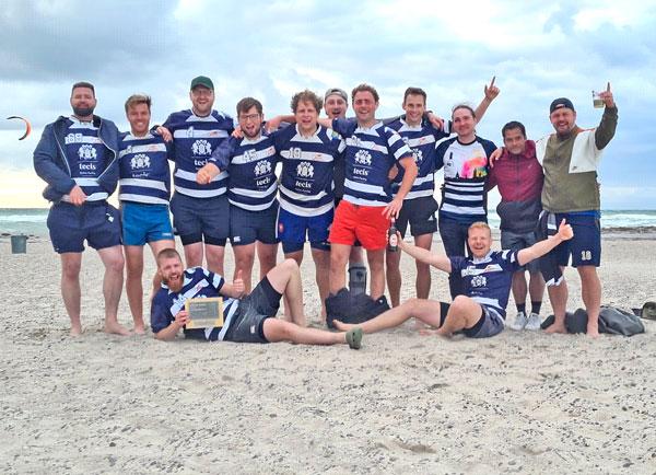 Elche erwischen Sahnetag bei Beachrugby-Turnier zur Warnemünder Woche