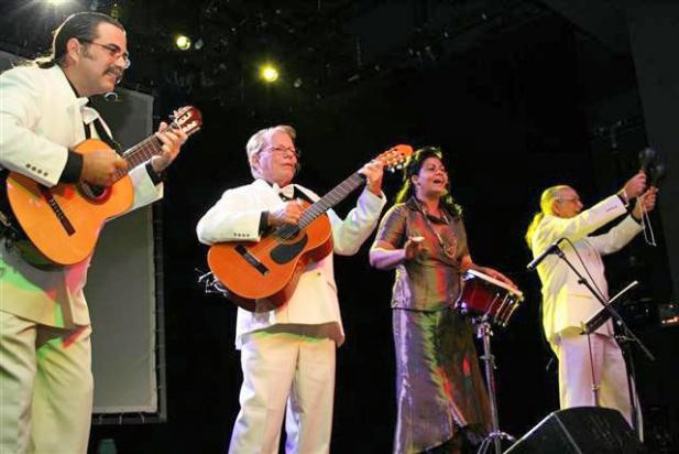 Salsa-Saison startet in der Sky-Bar