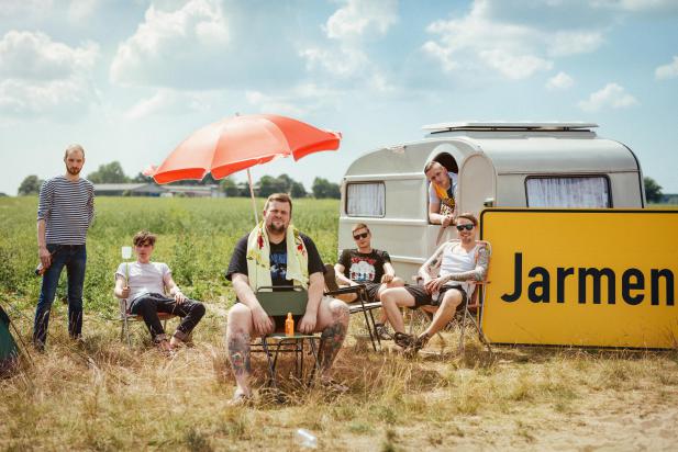 Feine Sahne Fischfilet kündigen Neuauflage ihres Wasted in Jarmen Open Air an