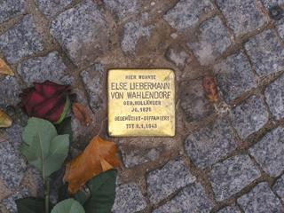 Zwei neue "Stolpersteine" für Rostock 
