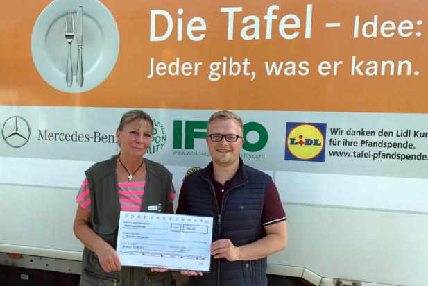Spendenübergabe an Rostocker Tafel