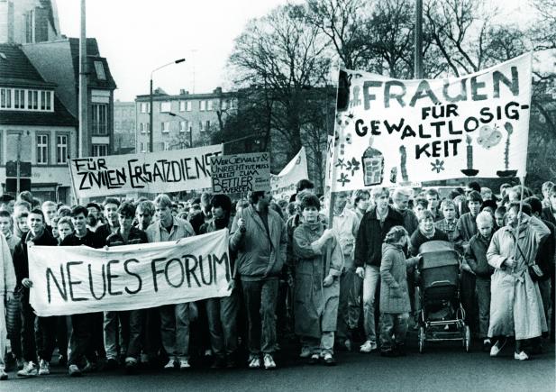 Revolution in Schwarz Weiß: Interview mit Siegfried Wittenburg