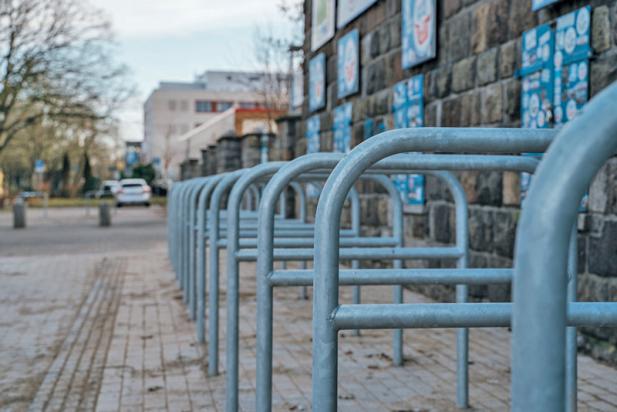 MEHR FAHRRADBÜGEL AM OSTSEESTADION