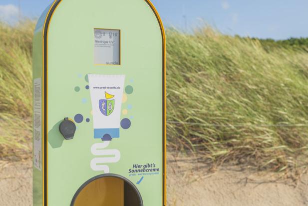 Graal-Müritz als Vorreiter: Ostseeheilbad stellt kostenfreie Sonnencreme-Spender für Urlaubsgäste auf