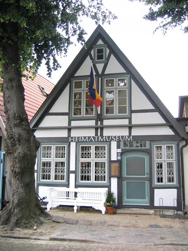 Adventsmarkt im Warnemünder Heimatmuseum