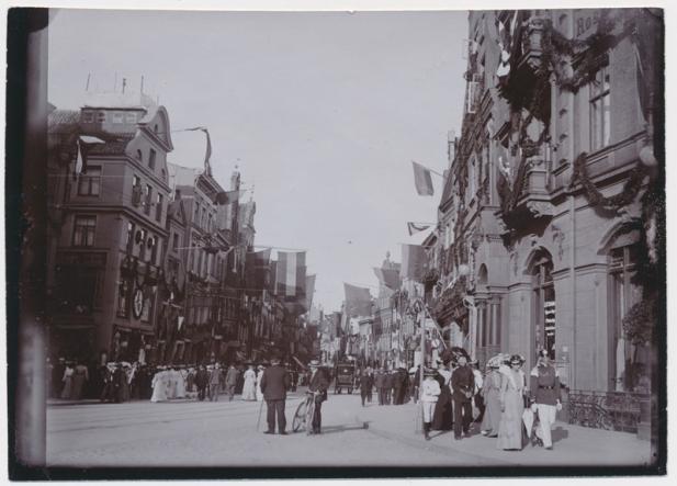 Rostocker Schaufenster erzählen Geschichte – Historische Ansichten