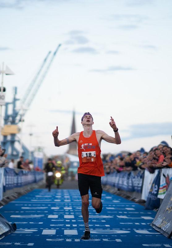 „Manchmal etwas einsam, aber das gehört zum Marathon dazu. Da muss man durch!“