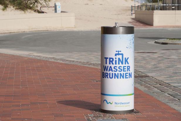 Wasser marsch – Rostocks erster Trinkwasserbrunnen in der Innenstadt in Betrieb