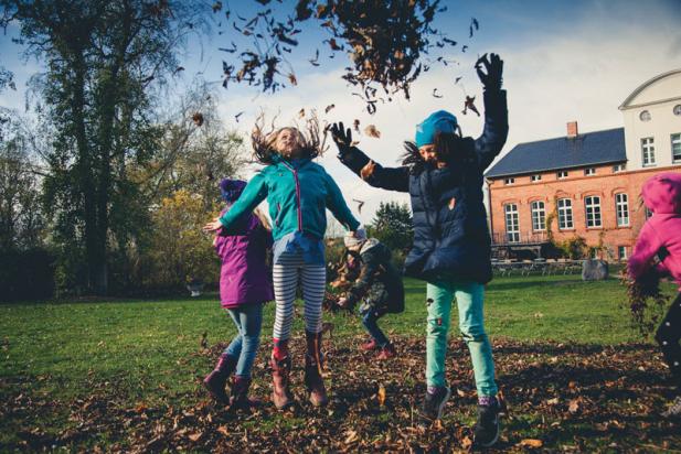 Machen Sie es sich gemütlich in den Gutshäusern der Region