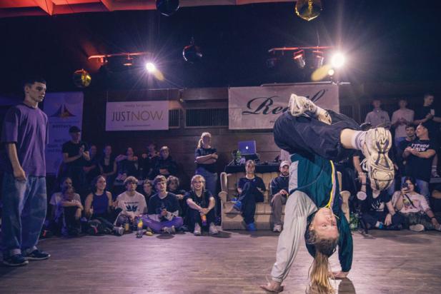 KEEP DANCING! – Für mehr Tanzen auf der Welt (und in Rostock)! 