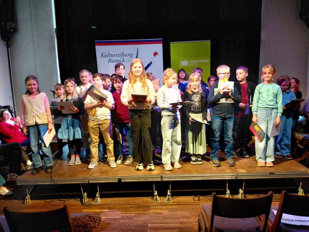 Rostock News: Große Resonanz für Grundschüler-Lesewettbewerb 2026