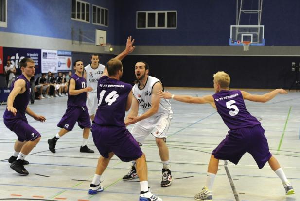 EBC: Verlosung zum Ost-Derby