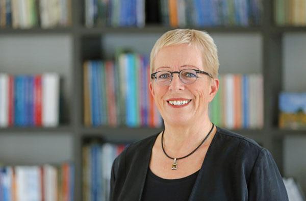 Hinstorff-Chefin Eva Maria Buchholz begeht Jubiläum 