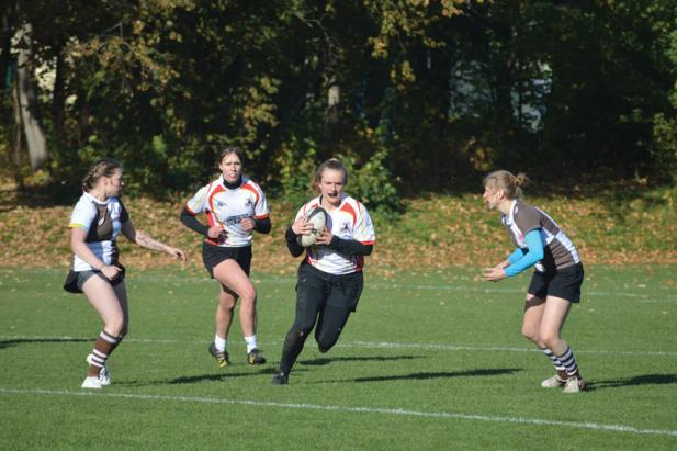 Bei goldenem Herbstwetter: Rugby auf Bundesliga-Niveau